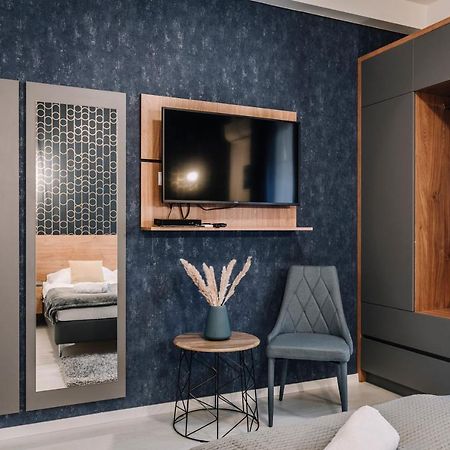 Soho Apartmanhaz Győr Buitenkant foto
