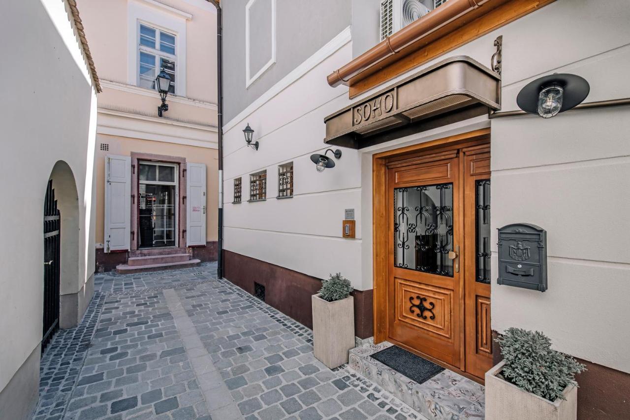 Soho Apartmanhaz Győr Buitenkant foto