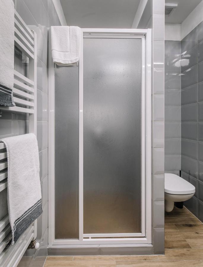Soho Apartmanhaz Győr Buitenkant foto