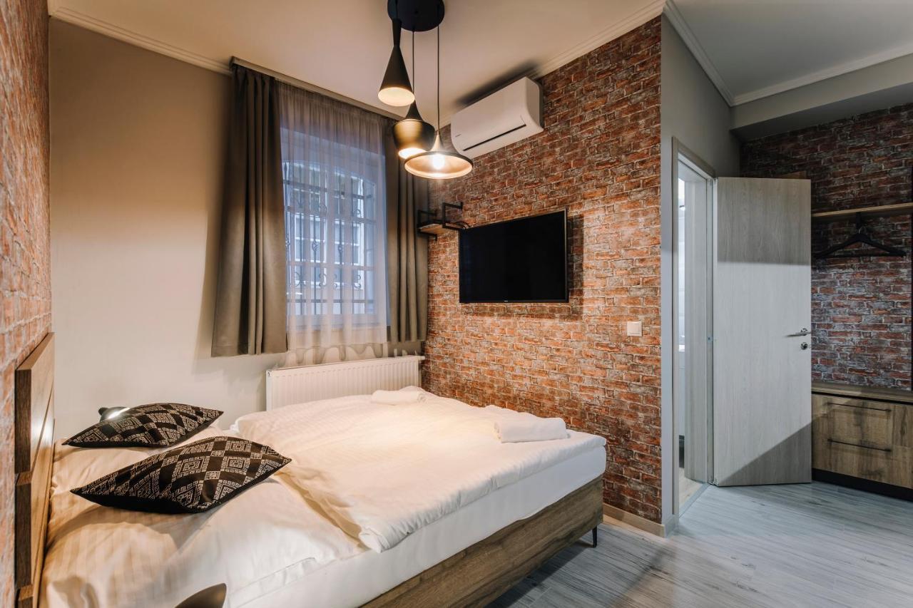 Soho Apartmanhaz Győr Buitenkant foto