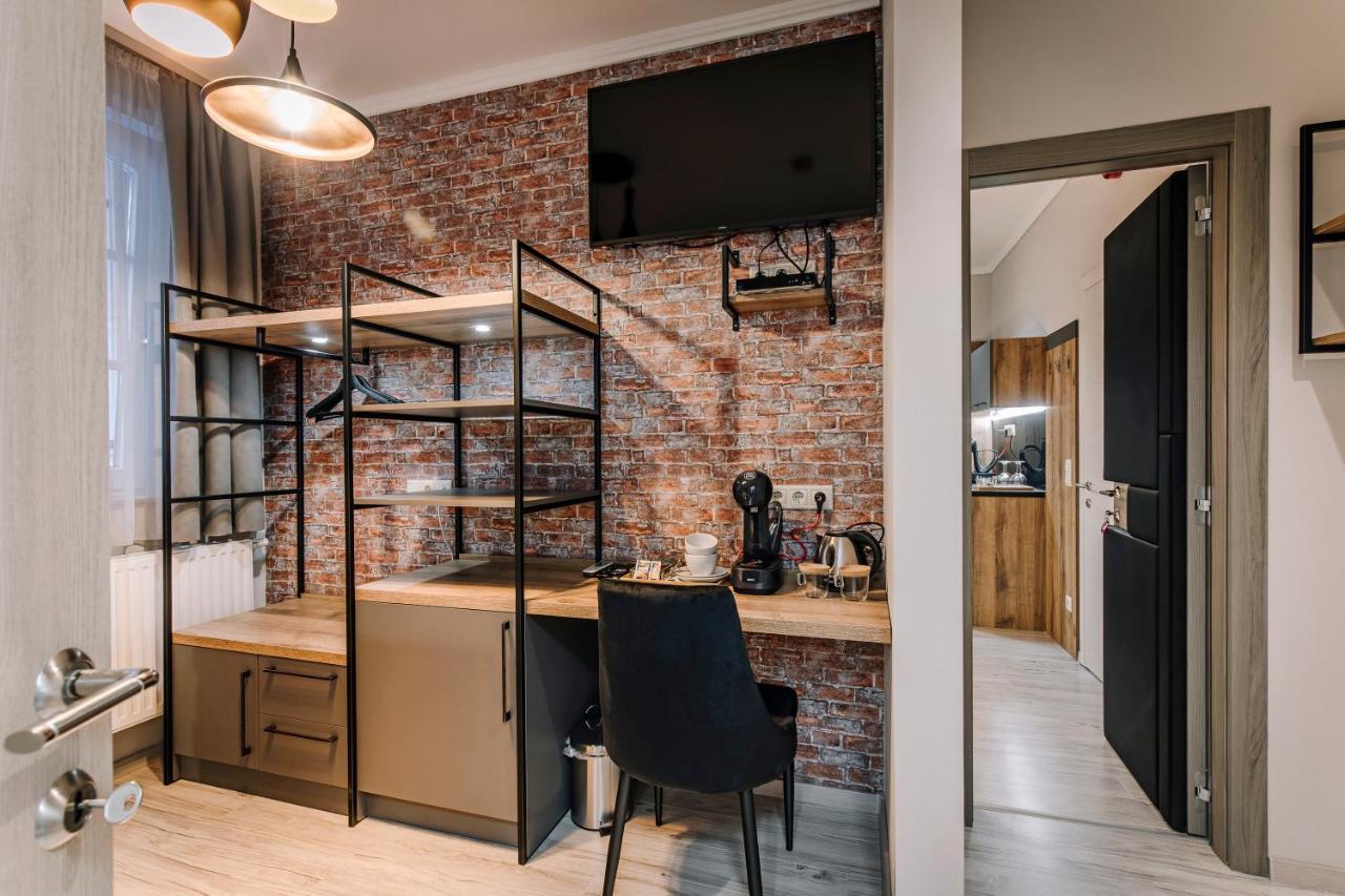 Soho Apartmanhaz Győr Buitenkant foto
