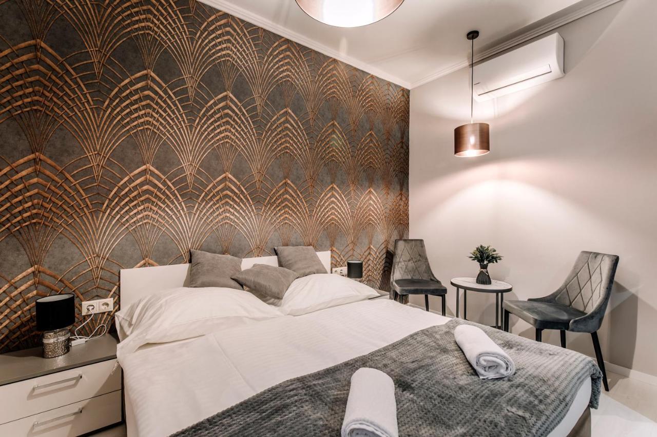 Soho Apartmanhaz Győr Buitenkant foto
